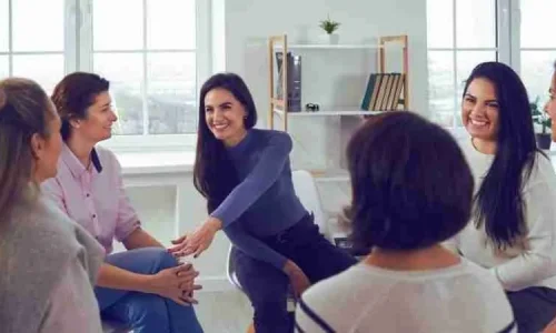 What Is Group Therapy and Is It Right for You?